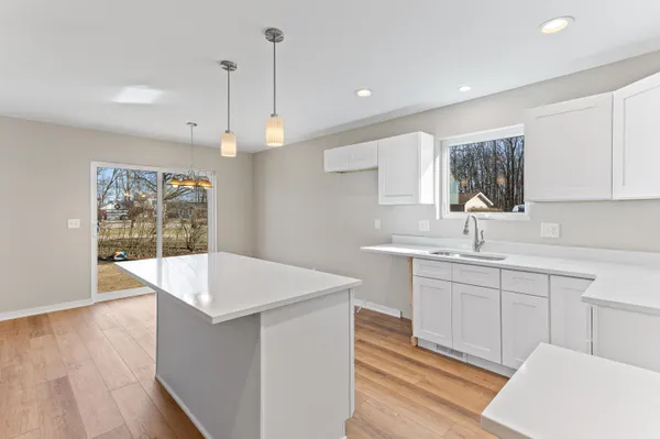 $429,900 | 48416 Kelly Lea Lane, Chesterfield, MI 48051