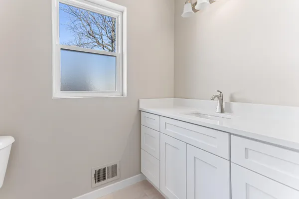 $429,900 | 48416 Kelly Lea Lane, Chesterfield, MI 48051