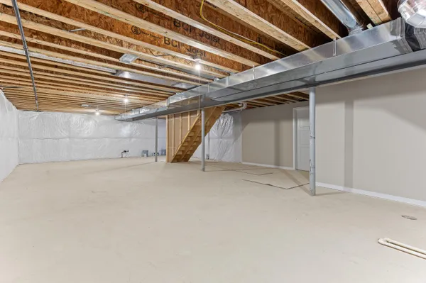 $429,900 | 48416 Kelly Lea Lane, Chesterfield, MI 48051