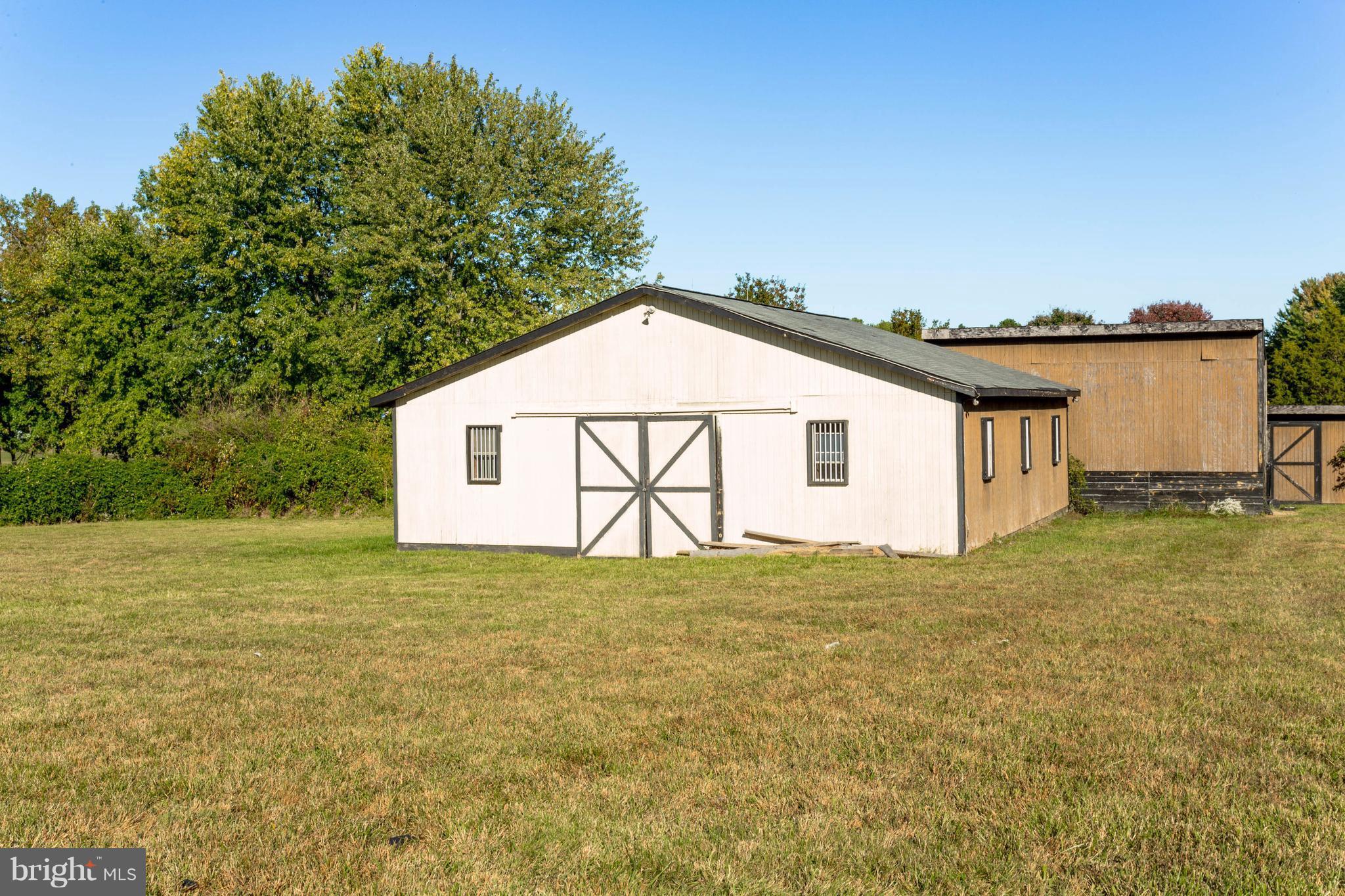 352 Poplar Road Fredericksburg, VA 22406 - Photo 2 of 30 Six stall Stable & Outbuildings