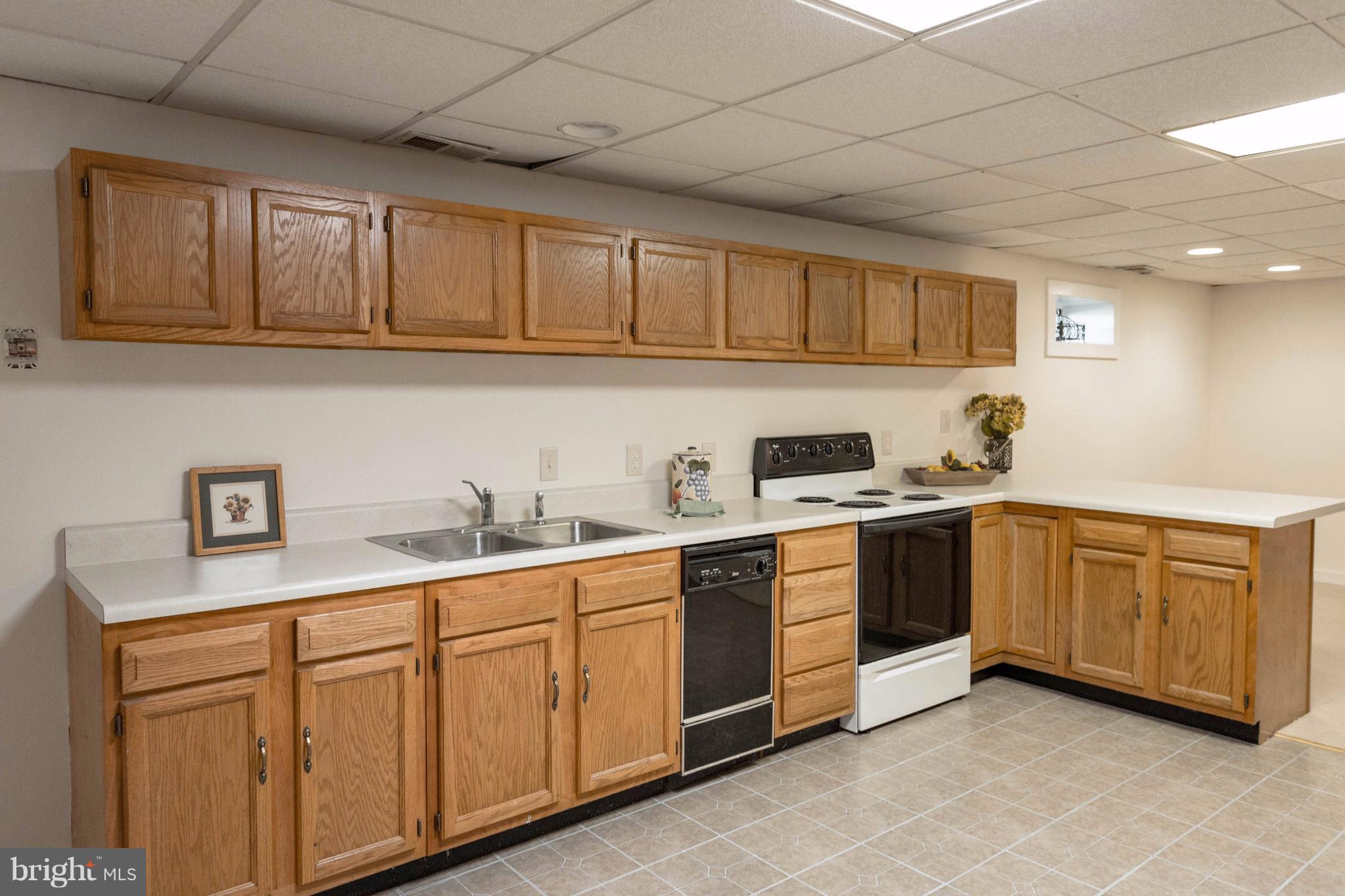 352 Poplar Road Fredericksburg, VA 22406 - Photo 20 of 30 Basement Kitchen