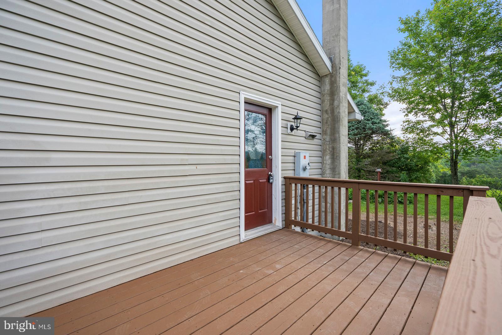10033 Conde Road Marshall, VA 20115 - Photo 4 of 19 Gallery Image 4