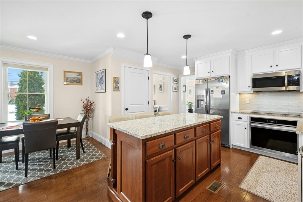 80 Pleasant Street, Unit 80 Medfield, MA 02052 - Photo 12 of 34