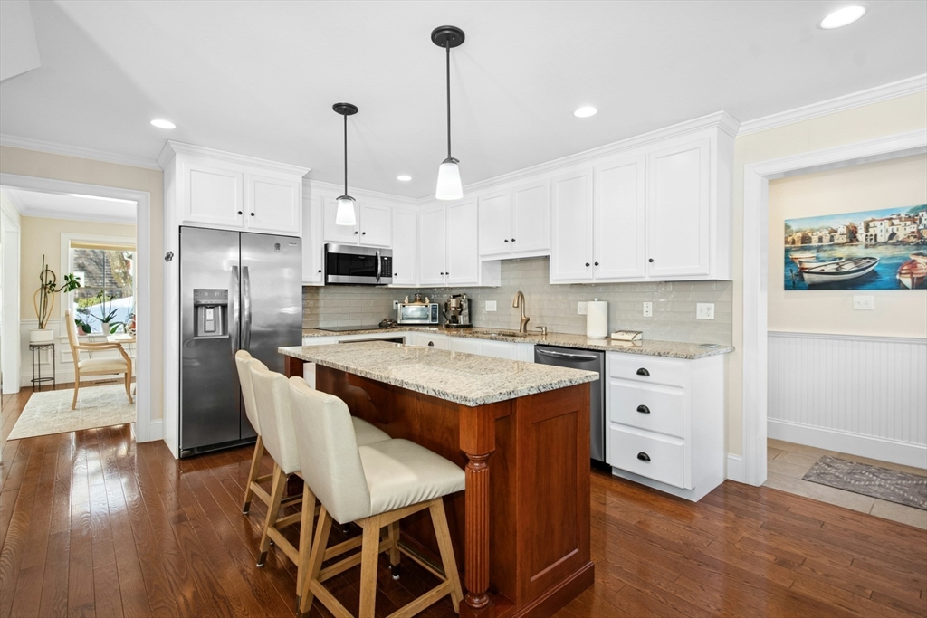 80 Pleasant Street, Unit 80 Medfield, MA 02052 - Photo 9 of 34