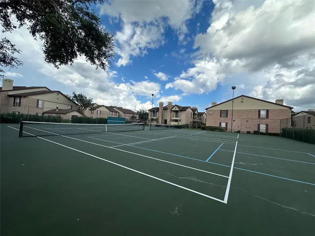 $130,000 | 2120 El Paseo Street, Unit 403, Houston, TX 77054