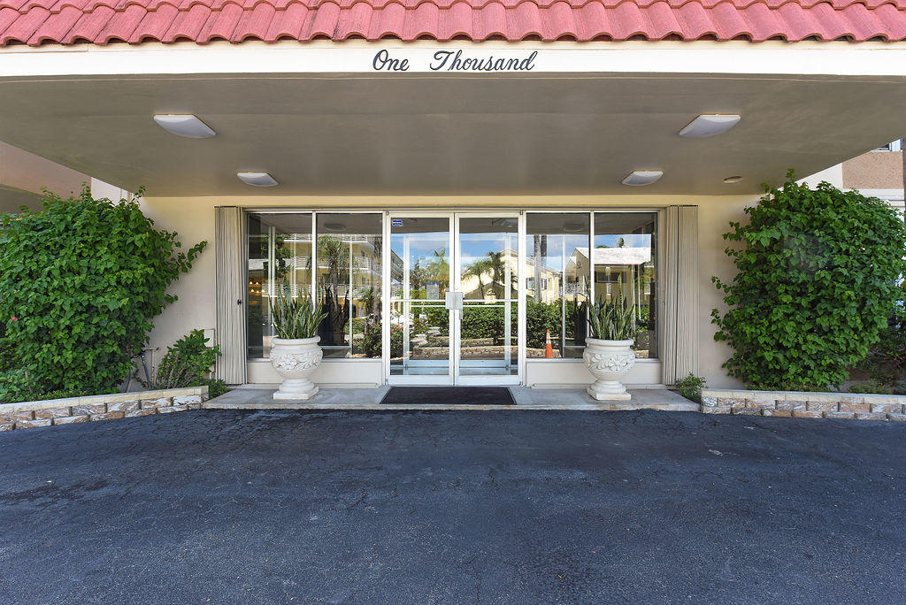 1000 Spanish River Road, Unit 3R Boca Raton, FL 33432 - Photo 18 of 23 AIP_0201