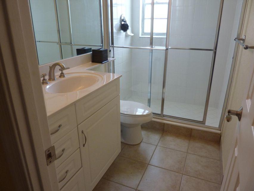 1000 Spanish River Road, Unit 3R Boca Raton, FL 33432 - Photo 7 of 23 1000 spanish river 3r 6