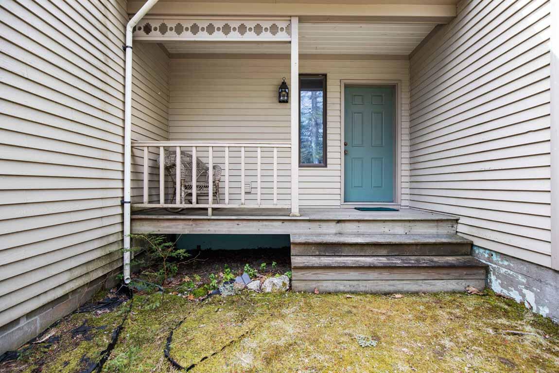 171 Pownal Road Freeport, ME 04032 - Photo 42 of 45 Front Door 2