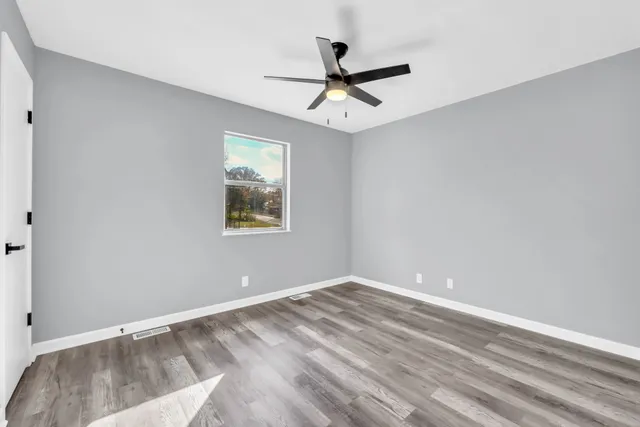 $995 | 919 Greenwood Avenue, Unit B, Clarksville, TN 37040