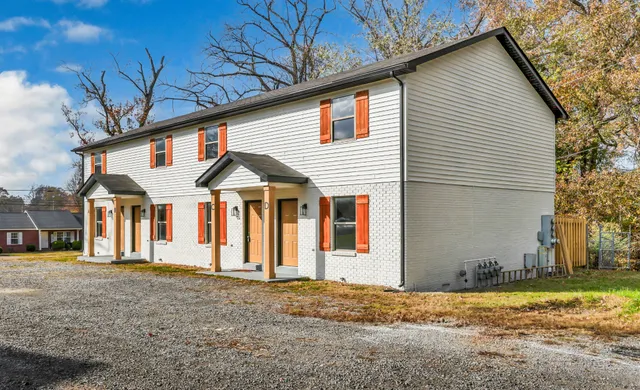 $995 | 919 Greenwood Avenue, Unit B, Clarksville, TN 37040