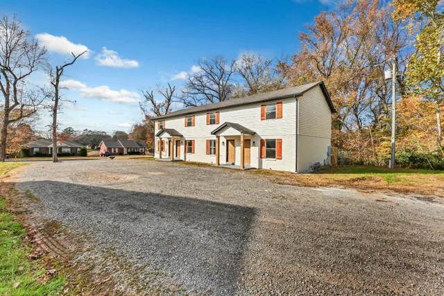 $995 | 919 Greenwood Avenue, Unit B, Clarksville, TN 37040