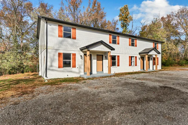 $995 | 919 Greenwood Avenue, Unit B, Clarksville, TN 37040