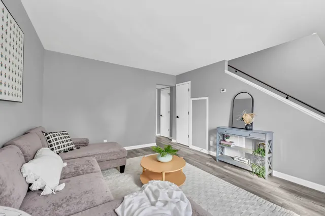 $995 | 919 Greenwood Avenue, Unit B, Clarksville, TN 37040