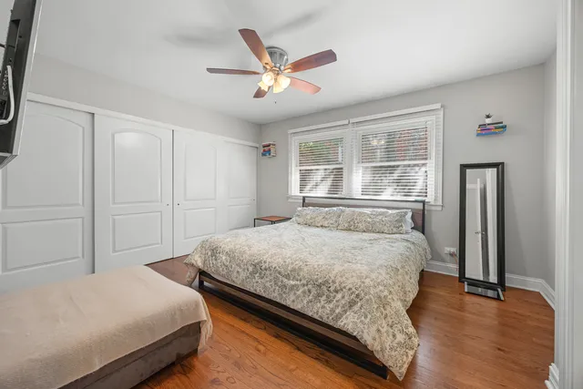 $449,900 | 573 Maple Avenue, Lisle, IL 60532