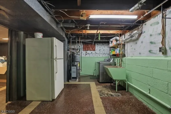 $615,000 | 584 Lehigh Avenue, Union, NJ 07083