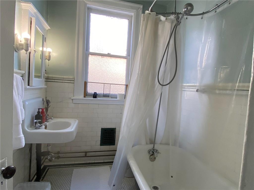 710 Filbert Street Pittsburgh, PA 15232 - Photo 18 of 43 Gallery Image 18