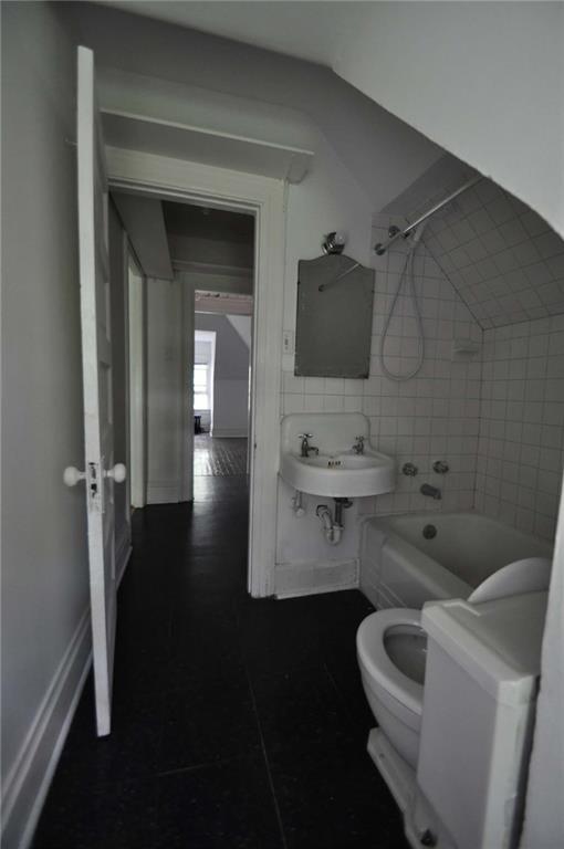 710 Filbert Street Pittsburgh, PA 15232 - Photo 24 of 43 Gallery Image 24