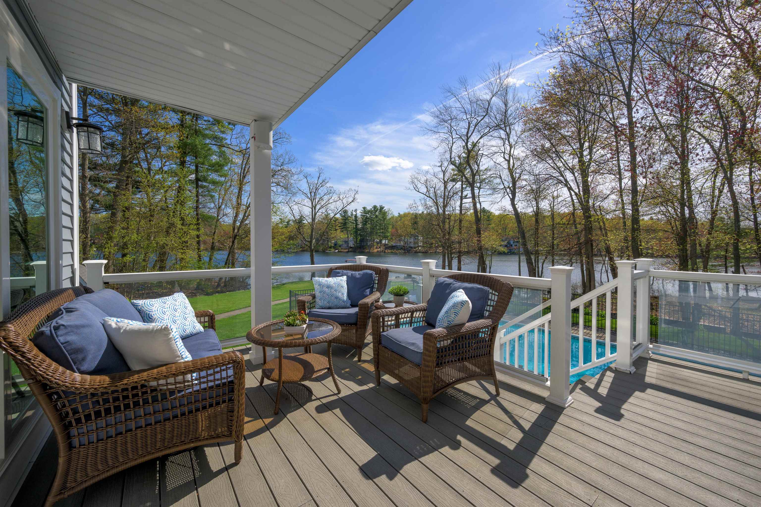 12 Woodvue Road Windham, NH 03087 - Photo 3 of 40
