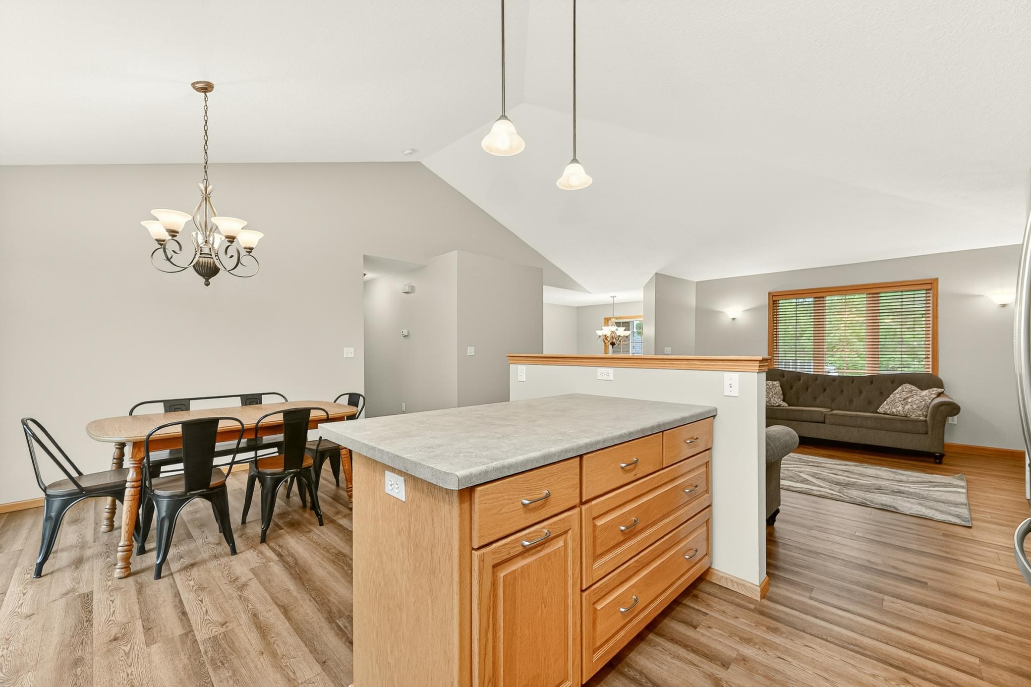 2482 Crimson Ridge Circle Northwest Rochester, MN 55901 - Photo 6 of 30