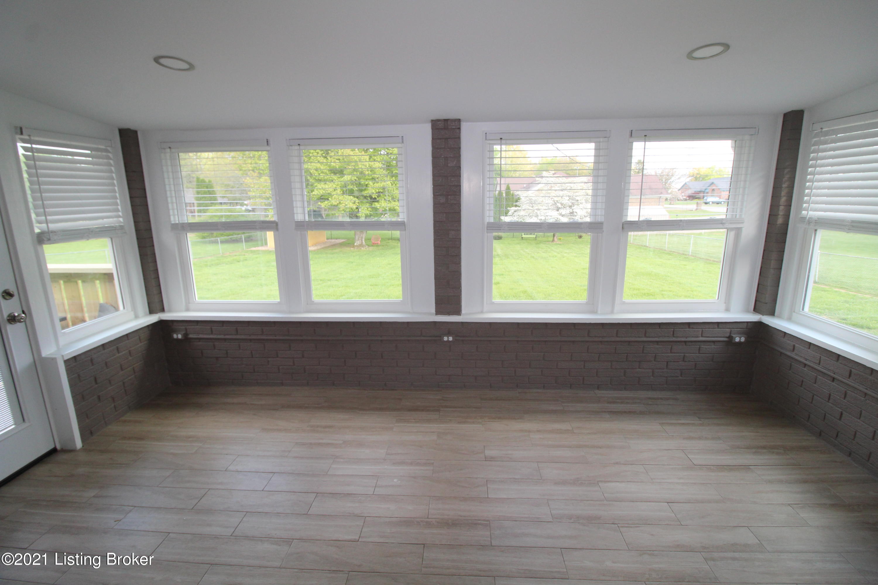394 Stringer Lane Mount Washington, KY 40047 - Photo 40 of 59 001