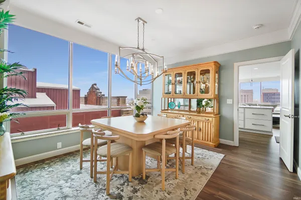 $515,000 | 203 East Berry Street, Unit 805, Fort Wayne, IN 46802