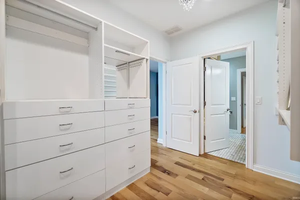 $515,000 | 203 East Berry Street, Unit 805, Fort Wayne, IN 46802