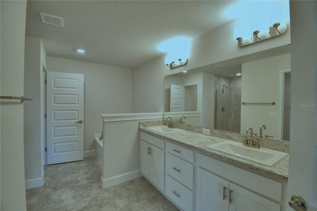 2123 Cartgate Lane Winter Haven, FL 33884 - Photo 20 of 44