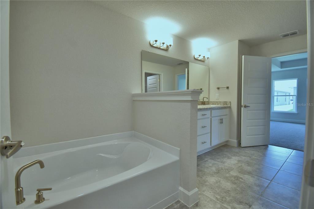 2123 Cartgate Lane Winter Haven, FL 33884 - Photo 23 of 44