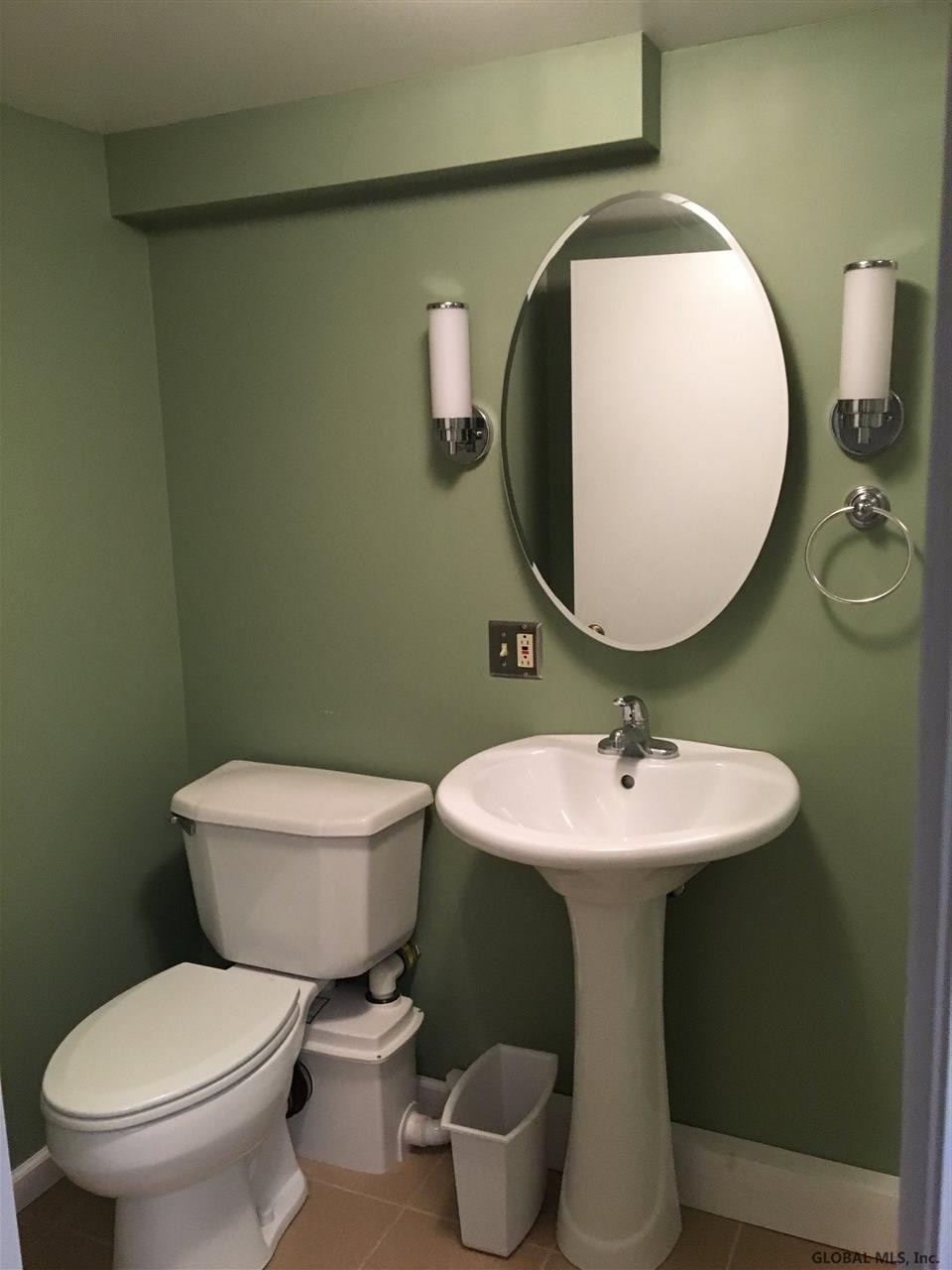 10 Adare Road Troy, NY 12180 - Photo 24 of 25 Photo 24