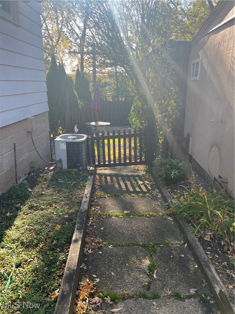 11410 Granger Road Cleveland, OH 44125 - Photo 21 of 27 Gallery Image 21