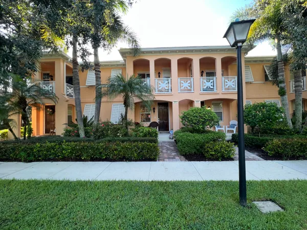 $4,100 | 2913 East Community Drive, Jupiter, FL 33458