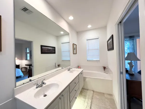 $4,100 | 2913 East Community Drive, Jupiter, FL 33458