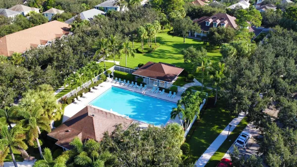 $4,100 | 2913 East Community Drive, Jupiter, FL 33458