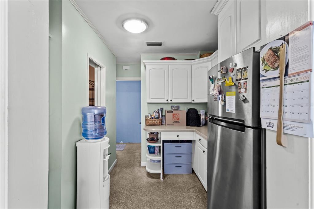 508 Valencia Road Venice, FL 34285 - Photo 10 of 30 Gallery Image 10