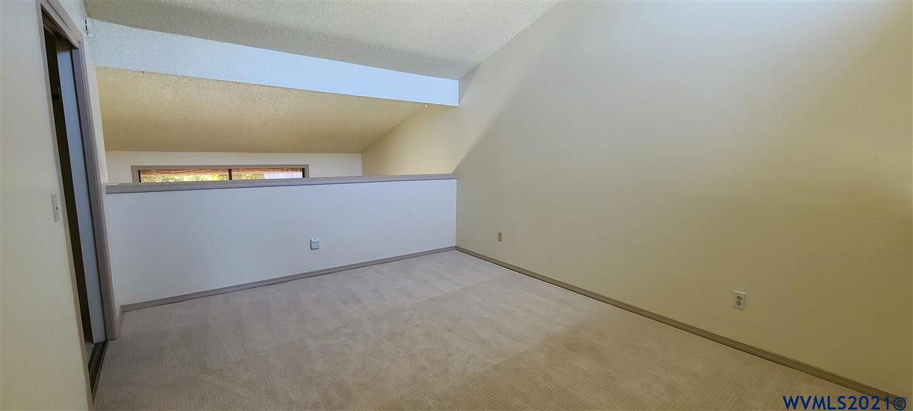 3770 Auburn Road Northeast Salem, OR 97301 - Photo 14 of 22