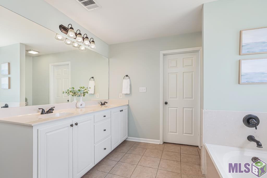 42365 Pebblestone Avenue Prairieville, LA 70769 - Photo 16 of 23