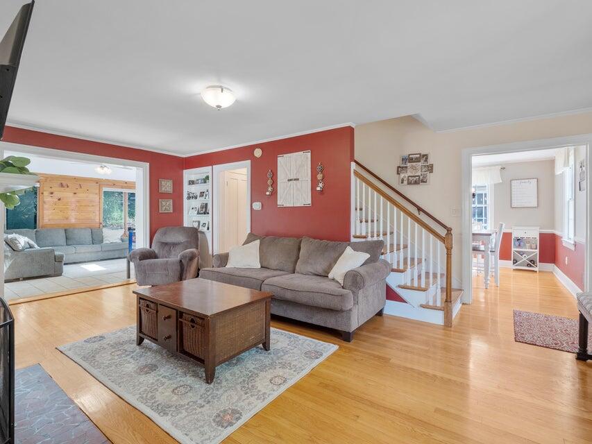 2612 Alberta Avenue Southwest Roanoke, VA 24015 - Photo 4 of 28 4