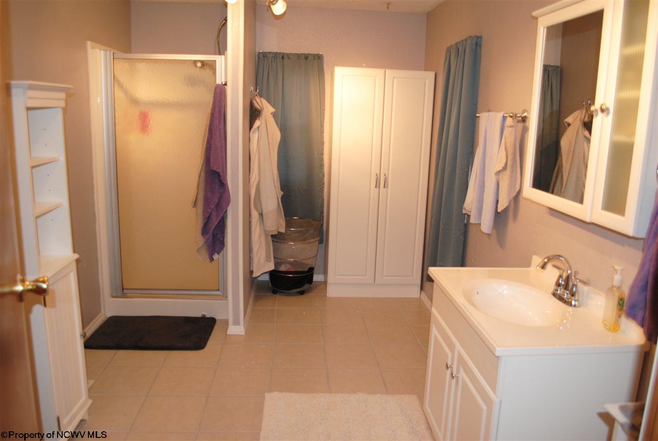 1 Rt Street Elkins, WV 26241 - Photo 7 of 14 Gallery Image 7