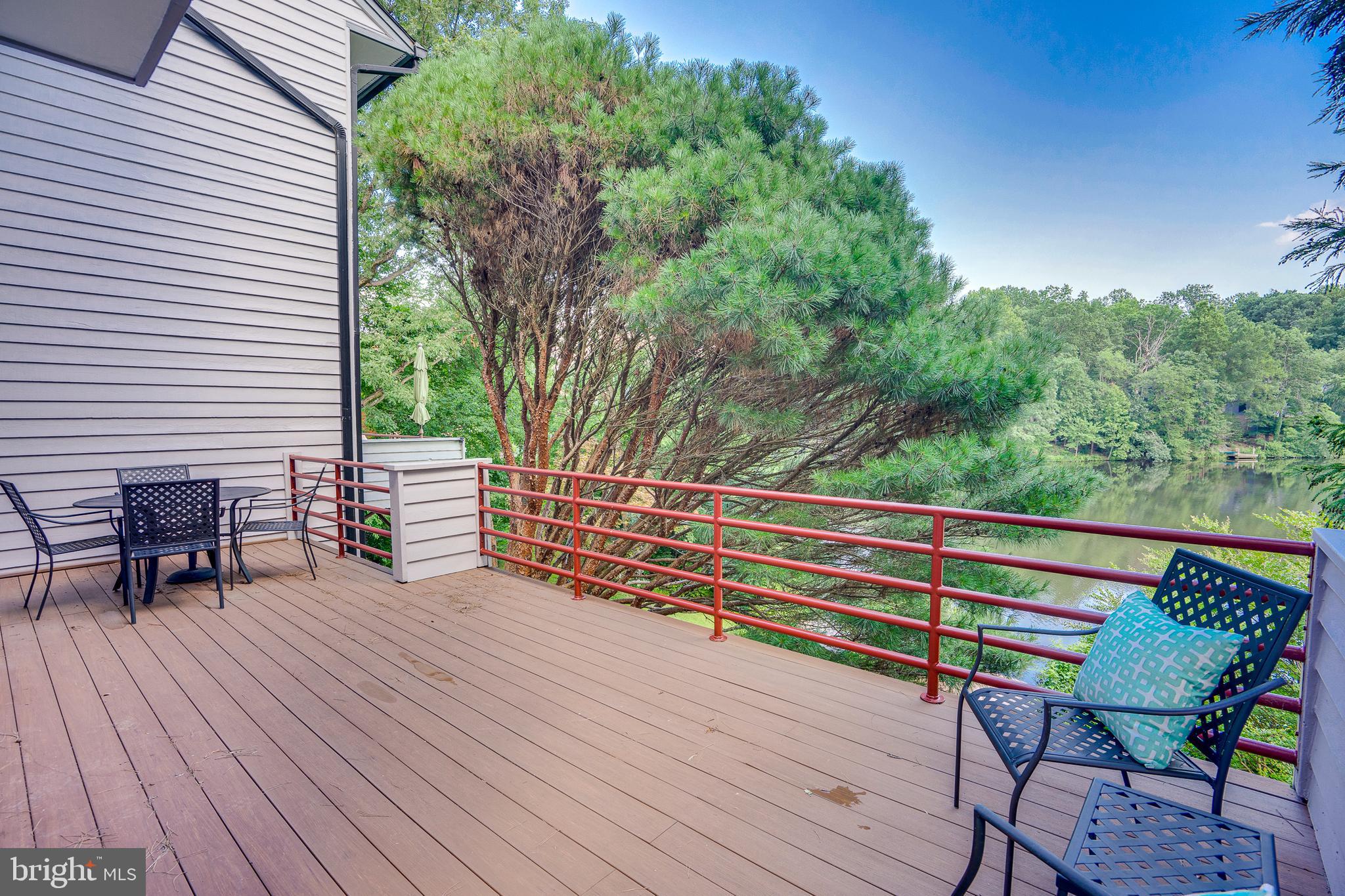 2148 South Bay Lane Reston, VA 20191 - Photo 49 of 73