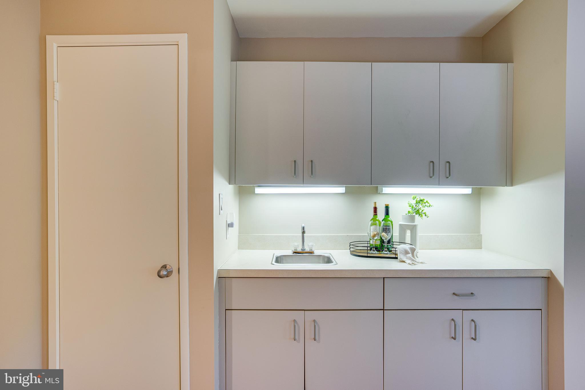 2148 South Bay Lane Reston, VA 20191 - Photo 55 of 73