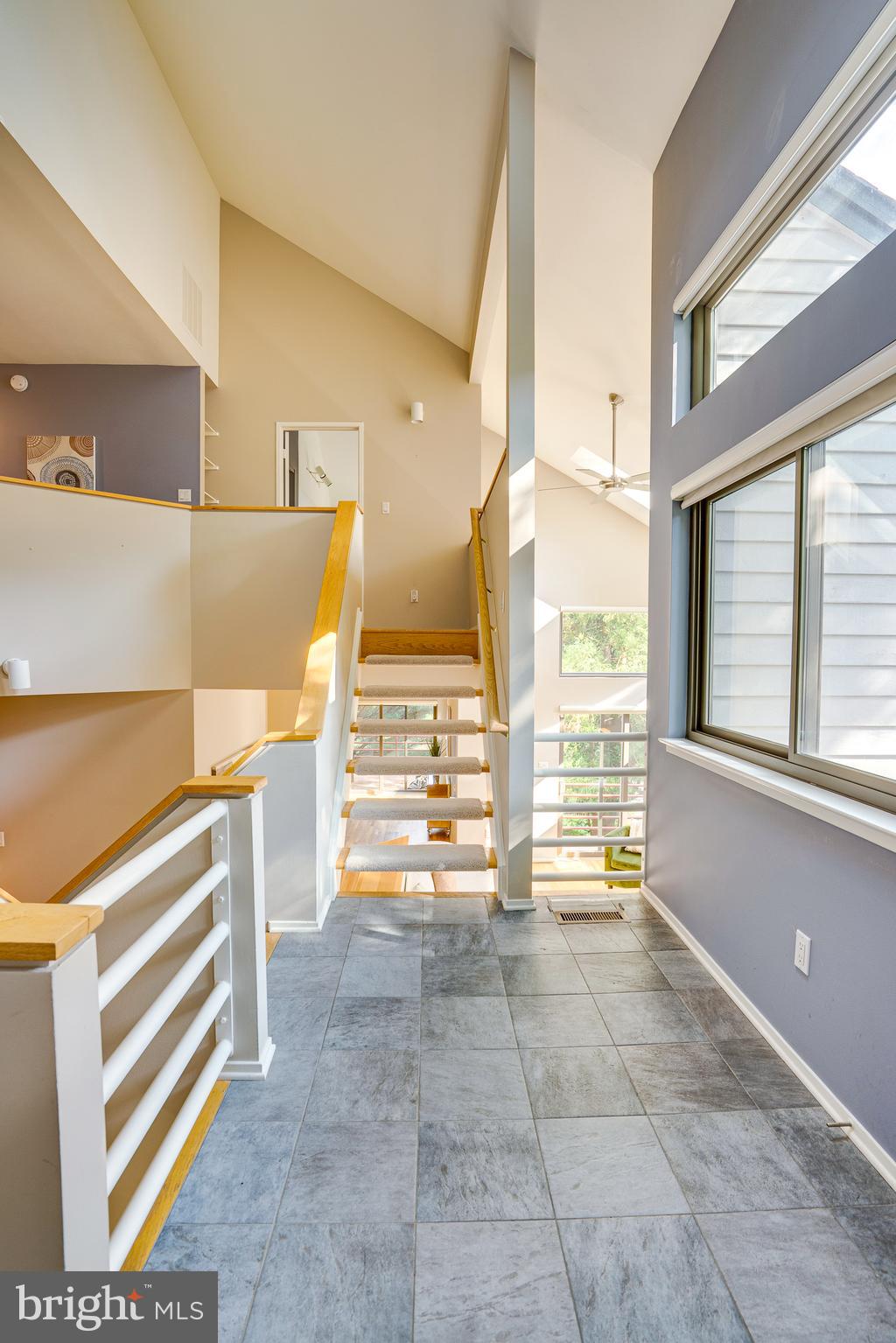 2148 South Bay Lane Reston, VA 20191 - Photo 6 of 73 a view of an empty room with a window