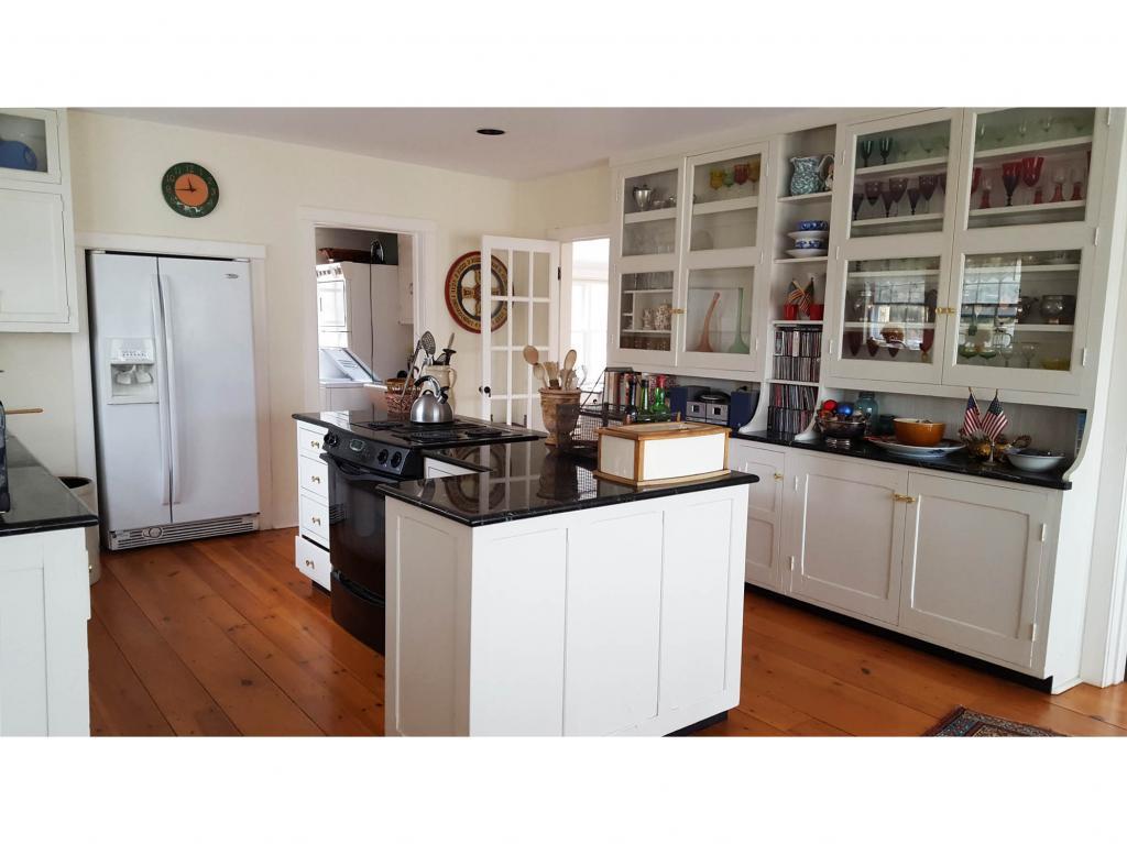 810 Grassy Brook Road Brookline, VT 05346 - Photo 7 of 24