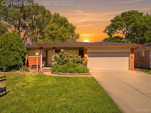 $279,900 | 26826 Palomino Avenue, Warren, MI 48089