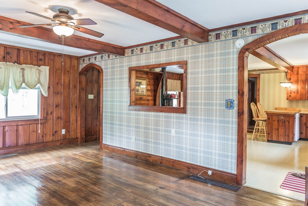 42 North Brookfield Road Brookfield, MA 01506 - Photo 6 of 25 Gallery Image 6