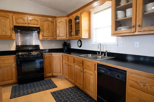 $435,000 | 16 Baldwin Lane, Green Pond, SC 29446