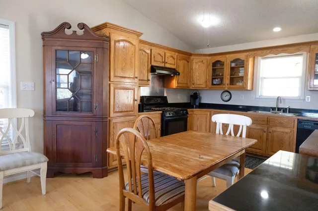 $435,000 | 16 Baldwin Lane, Green Pond, SC 29446