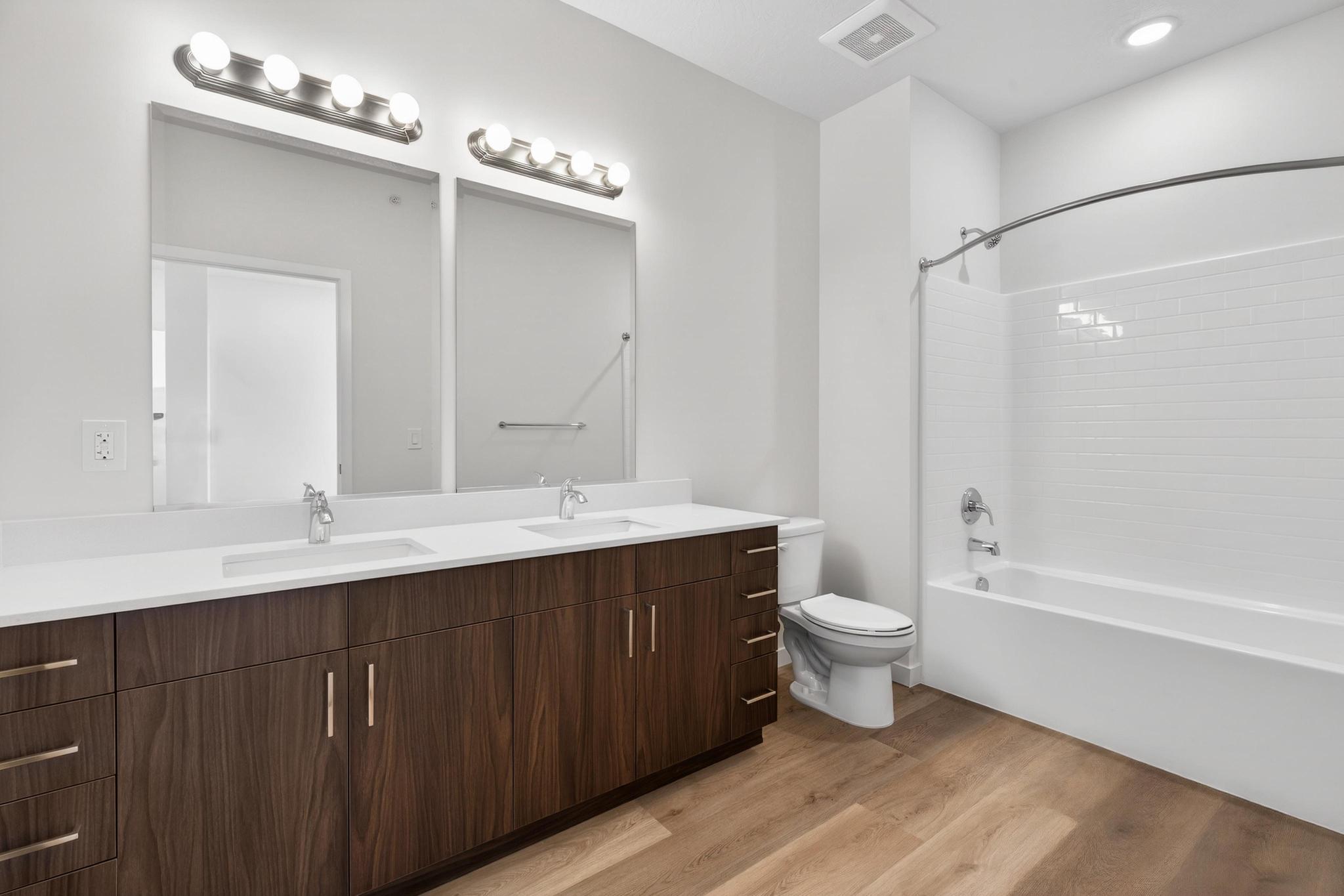 983 West State Street, Unit C203 Hurricane, UT 84737 - Photo 22 of 48 DSC09392