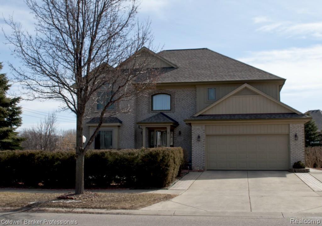 994 Maidstone Drive Rochester Hills, MI 48307 - Photo 1 of 39