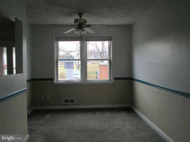 1606 Manor Road Baltimore, MD 21222 - Photo 6 of 17 Dining Room