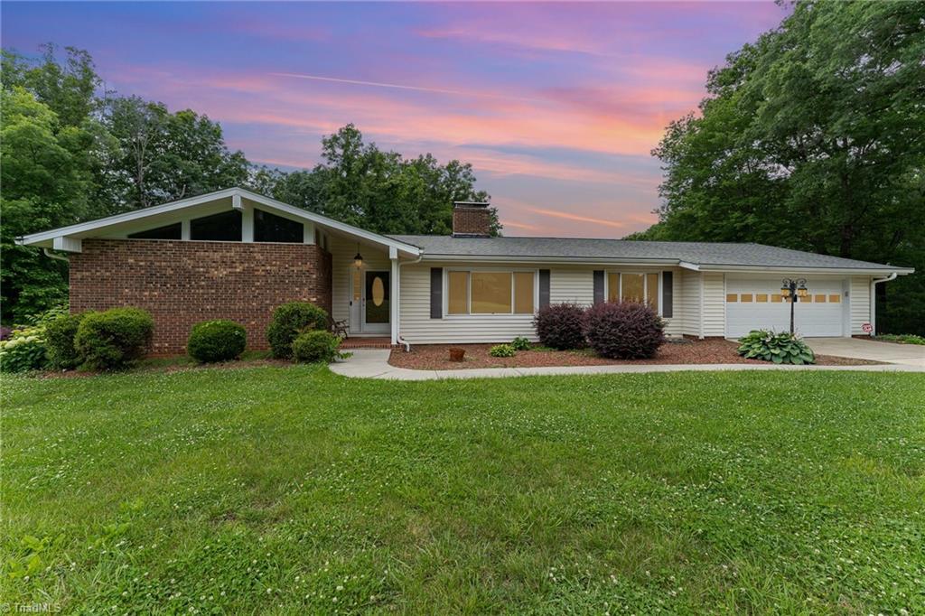 657 Spring Street Walnut Cove, NC 27052 - Photo 1 of 50 Gallery Image 1